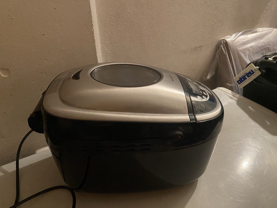 Máquina de fazer pão