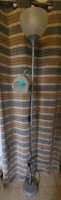 Candeeiro de pé E27 1 luz 60W + E14 1 luz 40W plástico cinzento