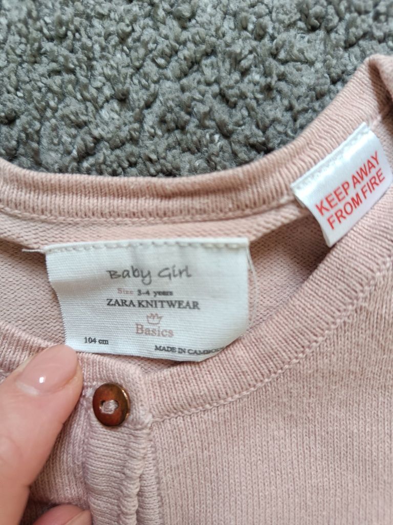 Sweter Zara r.104