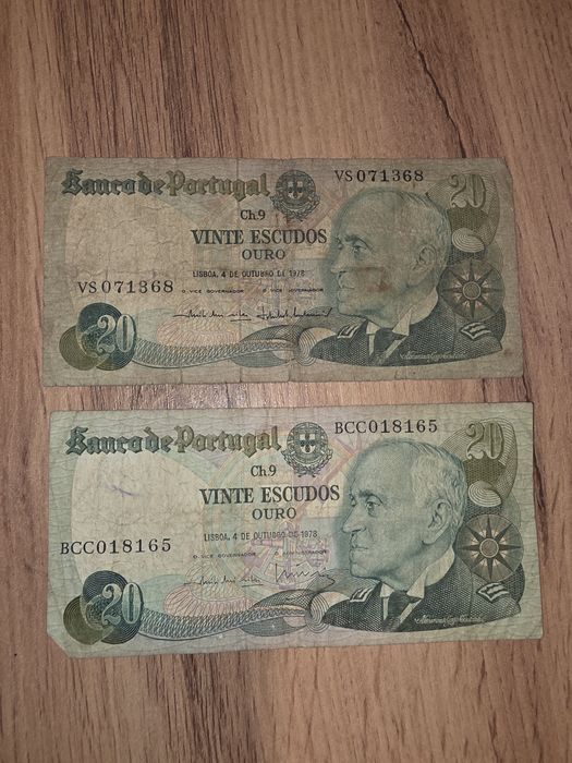 Notas de 20 escudos muito antigas