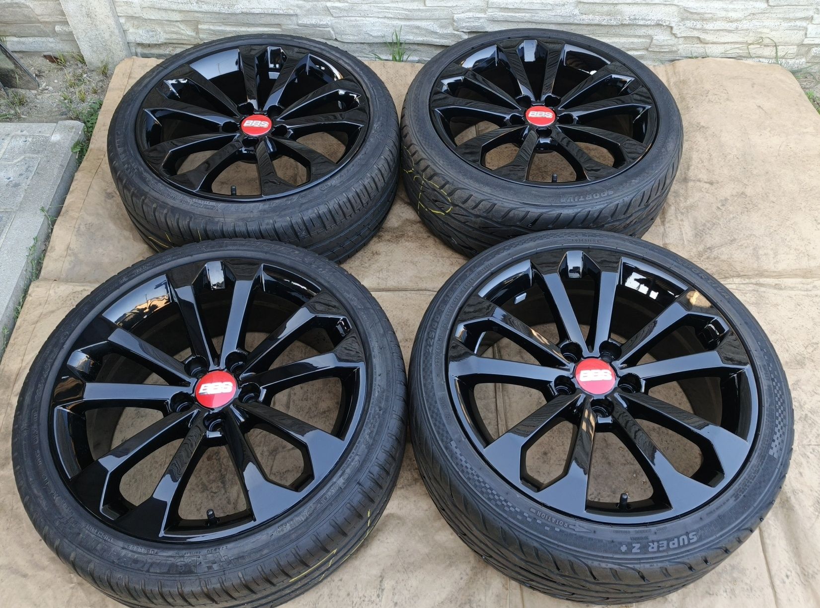 Koła Felgi z Oponami 225/40 R18 5x112 Mercedes Audi VW