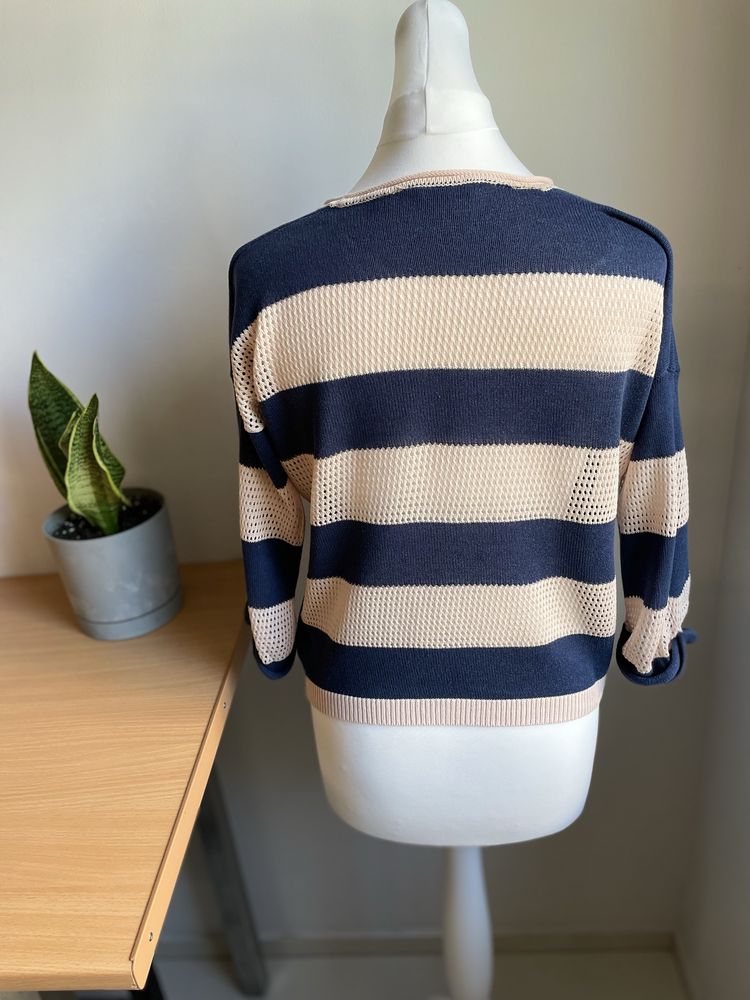 Sweterek oversize w paski