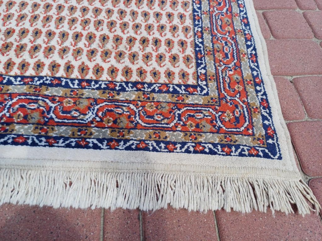 Wełniany orientalny chodnik tkany dywan 100cm x 156cm