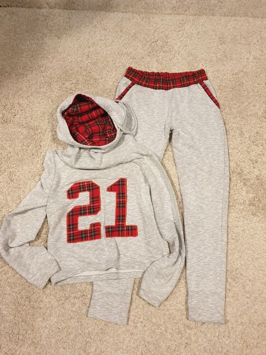 Dres dla dziewczynki 12 lat