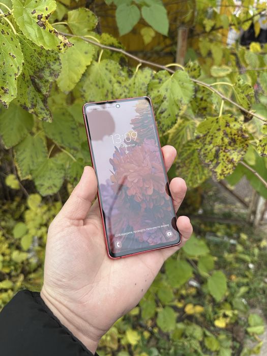 Samsung Galaxy S20 FE 6/128GB (Червоний)