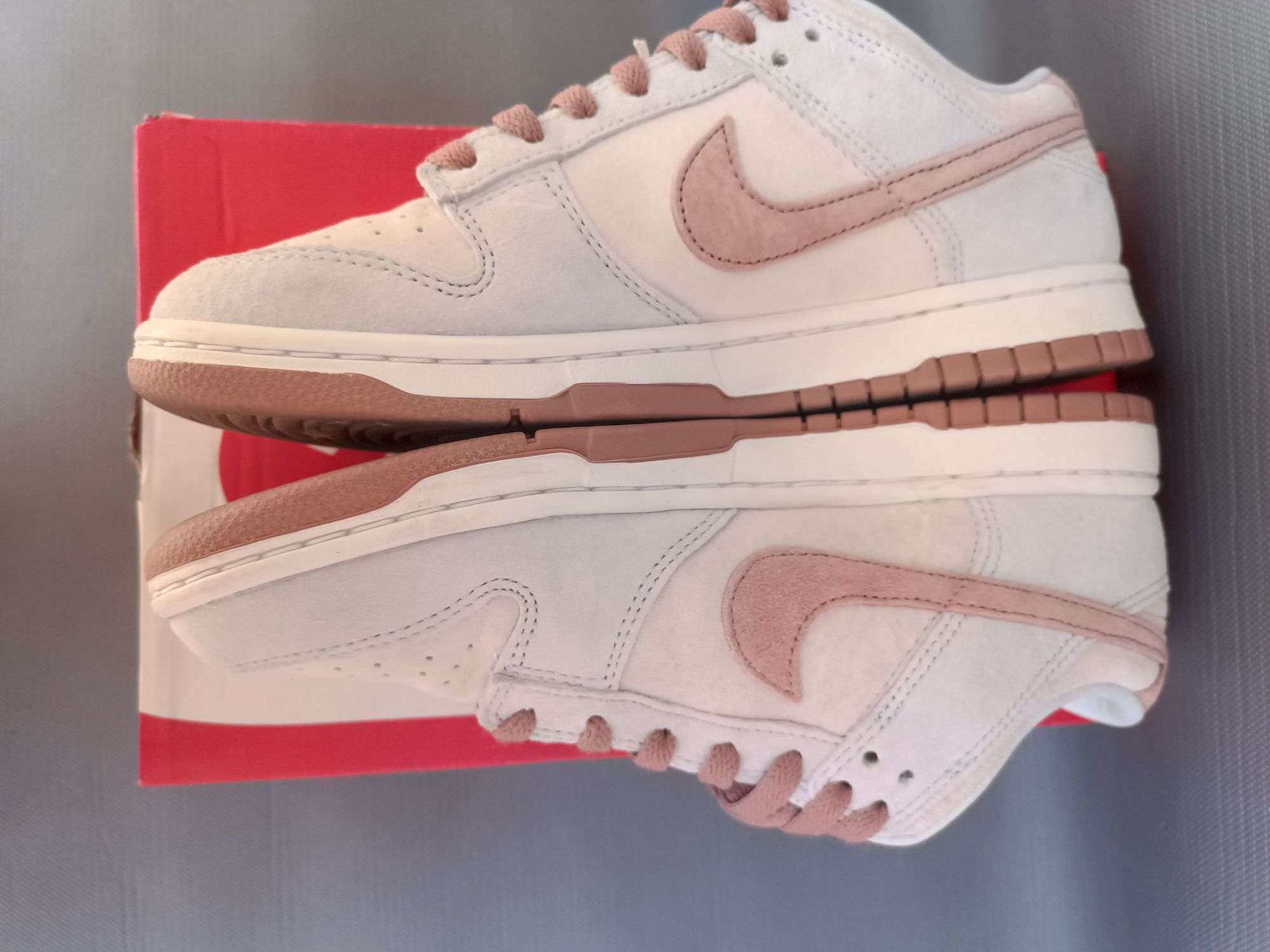 Nike dunk low fóssil rose