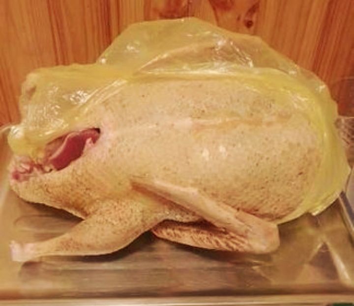 Тушки домашньоі птиці,гуси ,утки ,кури ,кролікролі