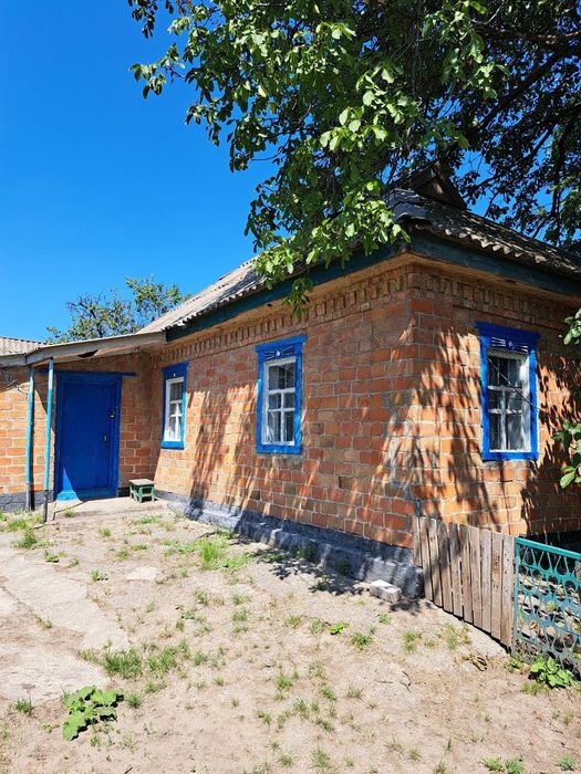 Будинок у передмісті Кременчука