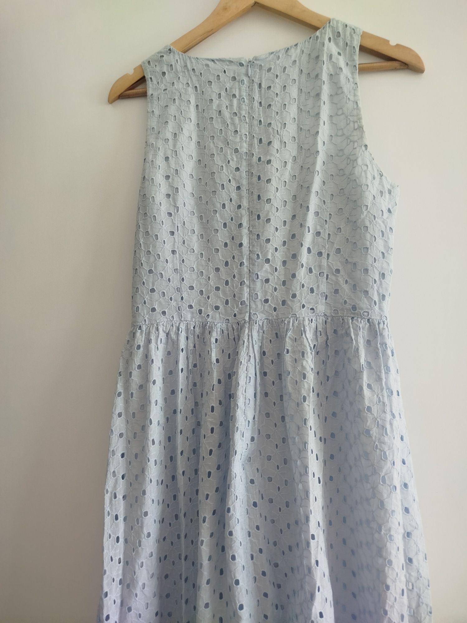 Vestido em bordado inglês - Gant