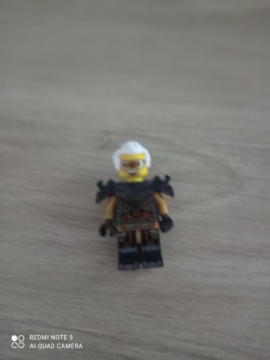 Sprzedam figurkę LEGO ninjago