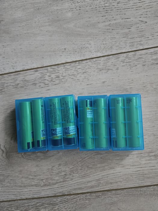 2 latarki nurkowe z bateriami LitoKala