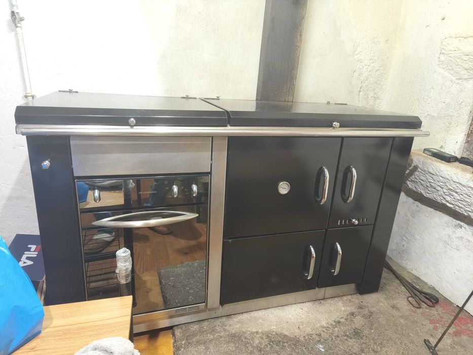 Fogão a lenha + gás + forno elétrico