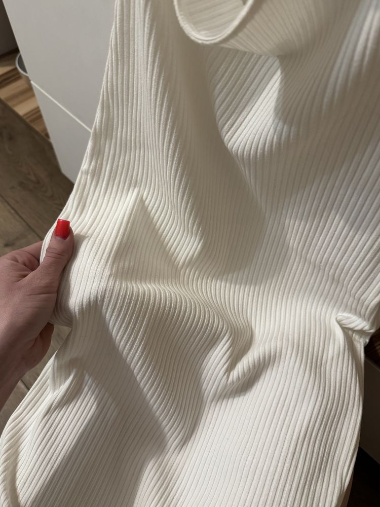 Біле плаття h&m міді
