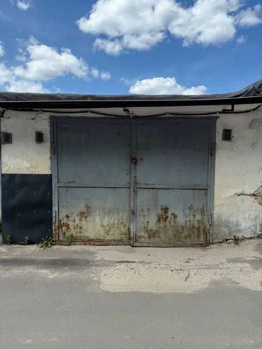 Оренда гаражу в кооперативі ''Сокіл'', вул Єрошенка