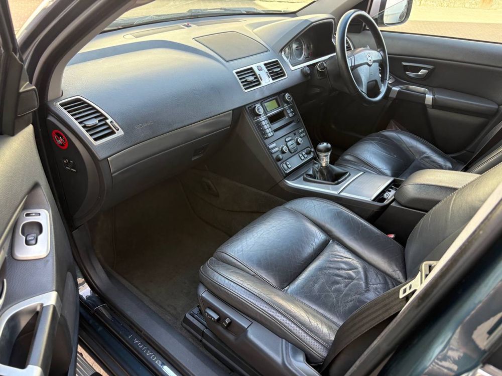 Volvo XC90 2007 рестайлінг 2.4 дизель 4*4 не розмитнена в Житомирі