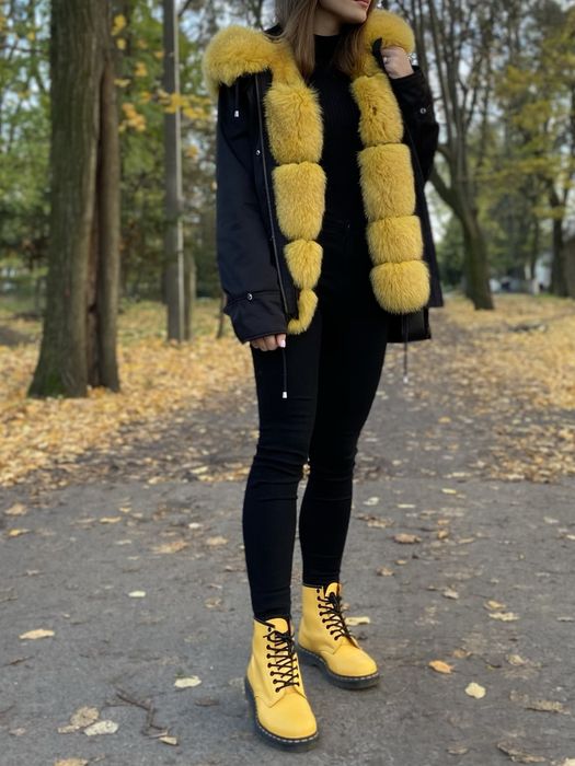 Продам жіночу куртку-парку