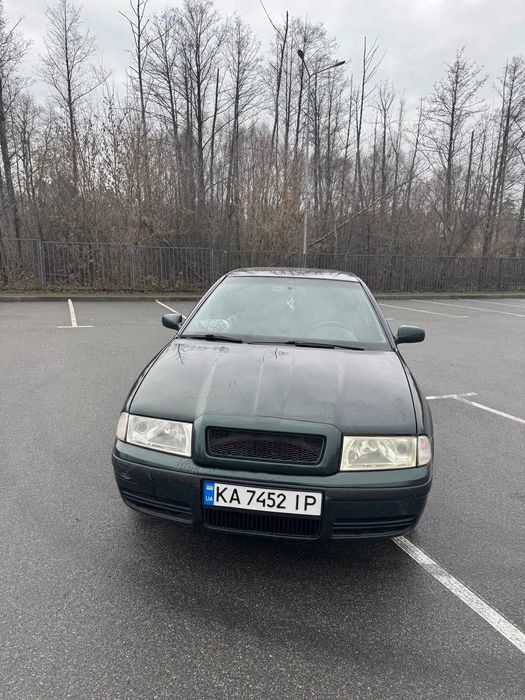 Продам Skoda Oktavia 2.0 газ/бензин