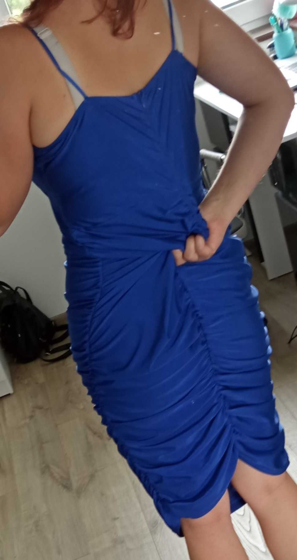 Elegancka sukienka