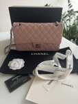 Chanel Flap Medium pudrowy róż