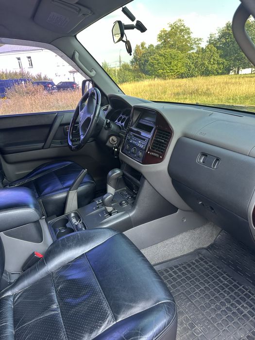 Mitsubishi Pajero Wagon