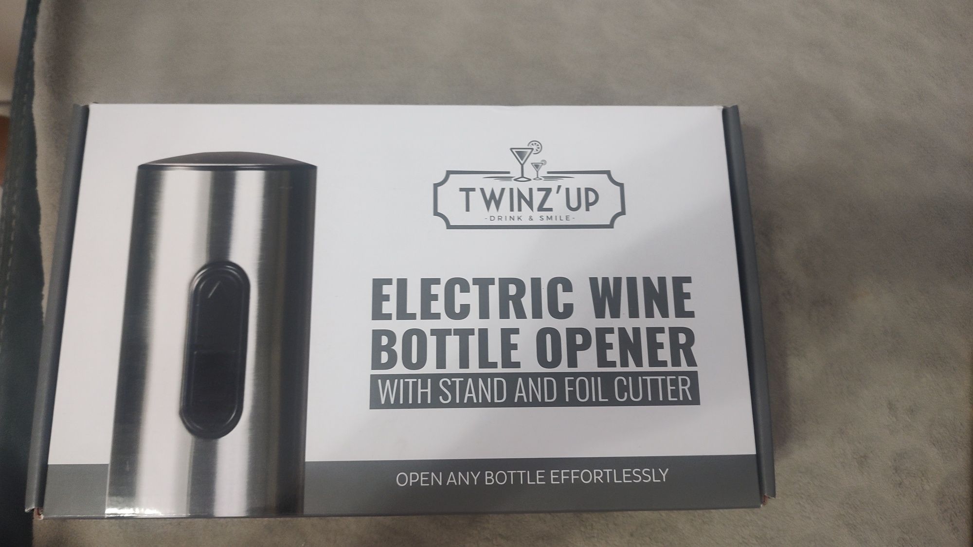 Elektryczny korkociąg do wina