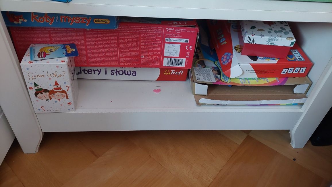 Komoda,  regał,  przewijak Ikea Hensvik