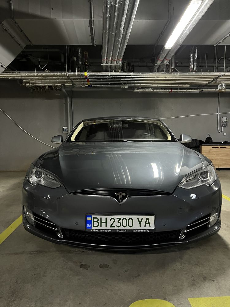 Продам Tesla model S