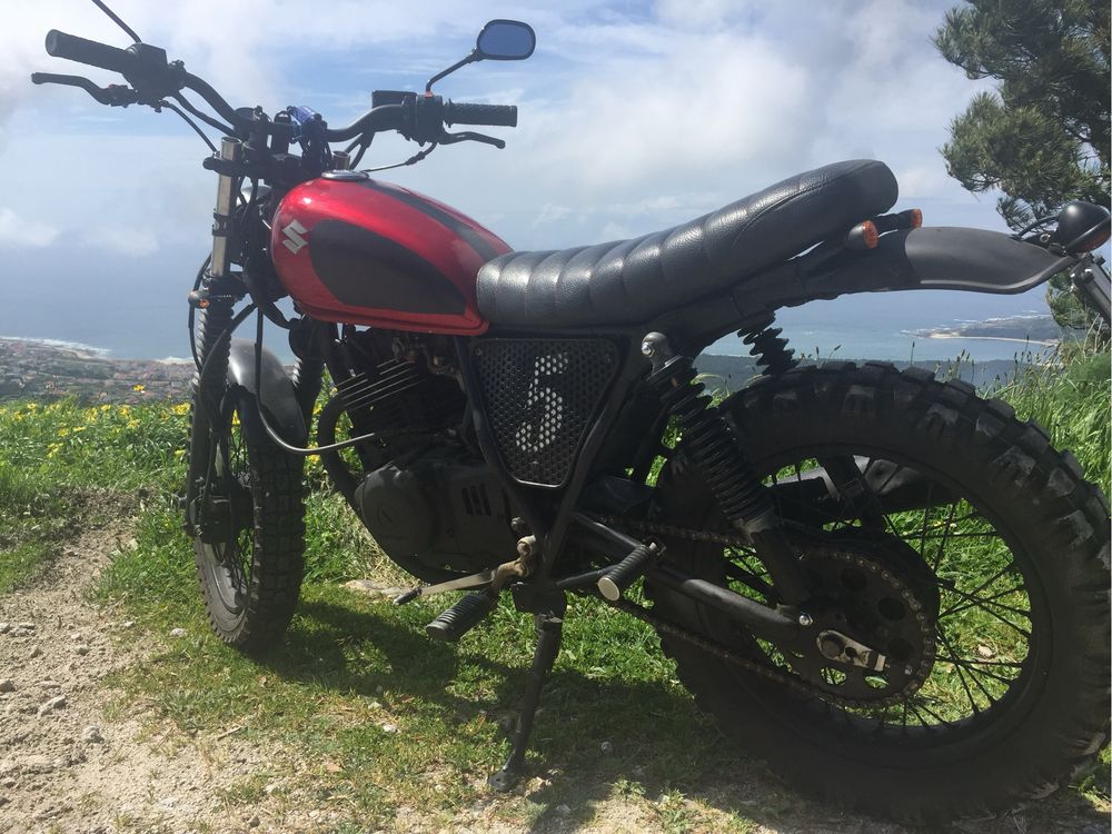 Moto Suzuki gn 250cc