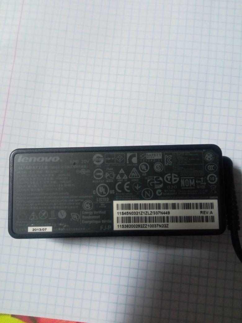 Carregador portátil lenovo original