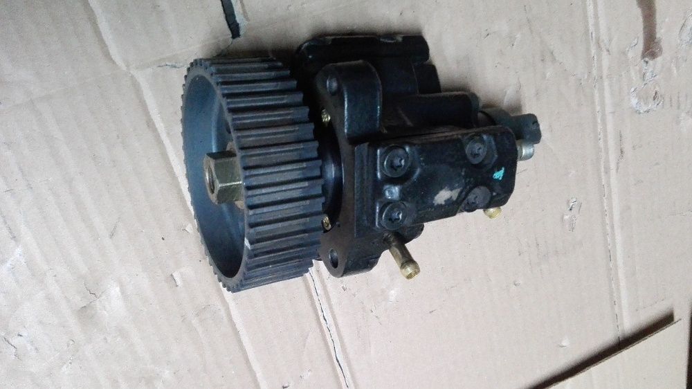 Pompa Wtryskowa Fiat Punto II Doblo Alfa 1,9 JTD Kompletna