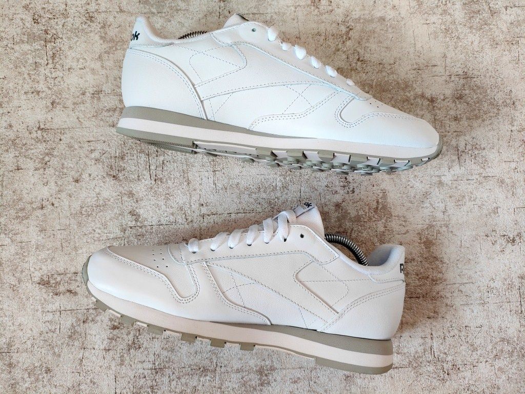 Кросівки Reebok Classic Leather р-39  оригінал кроссовки рибок классик