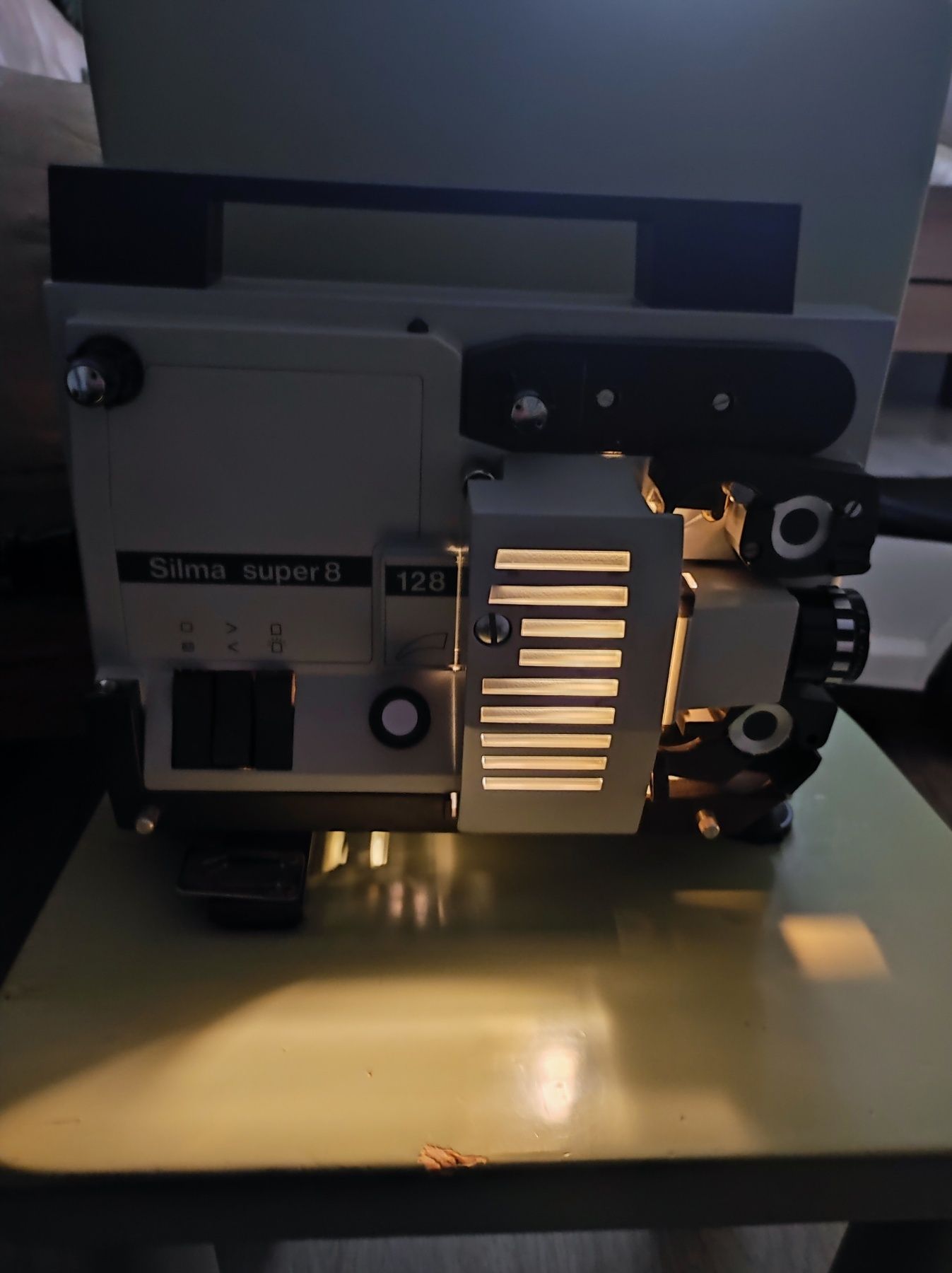 Кінопроектор Silma 128 super8,