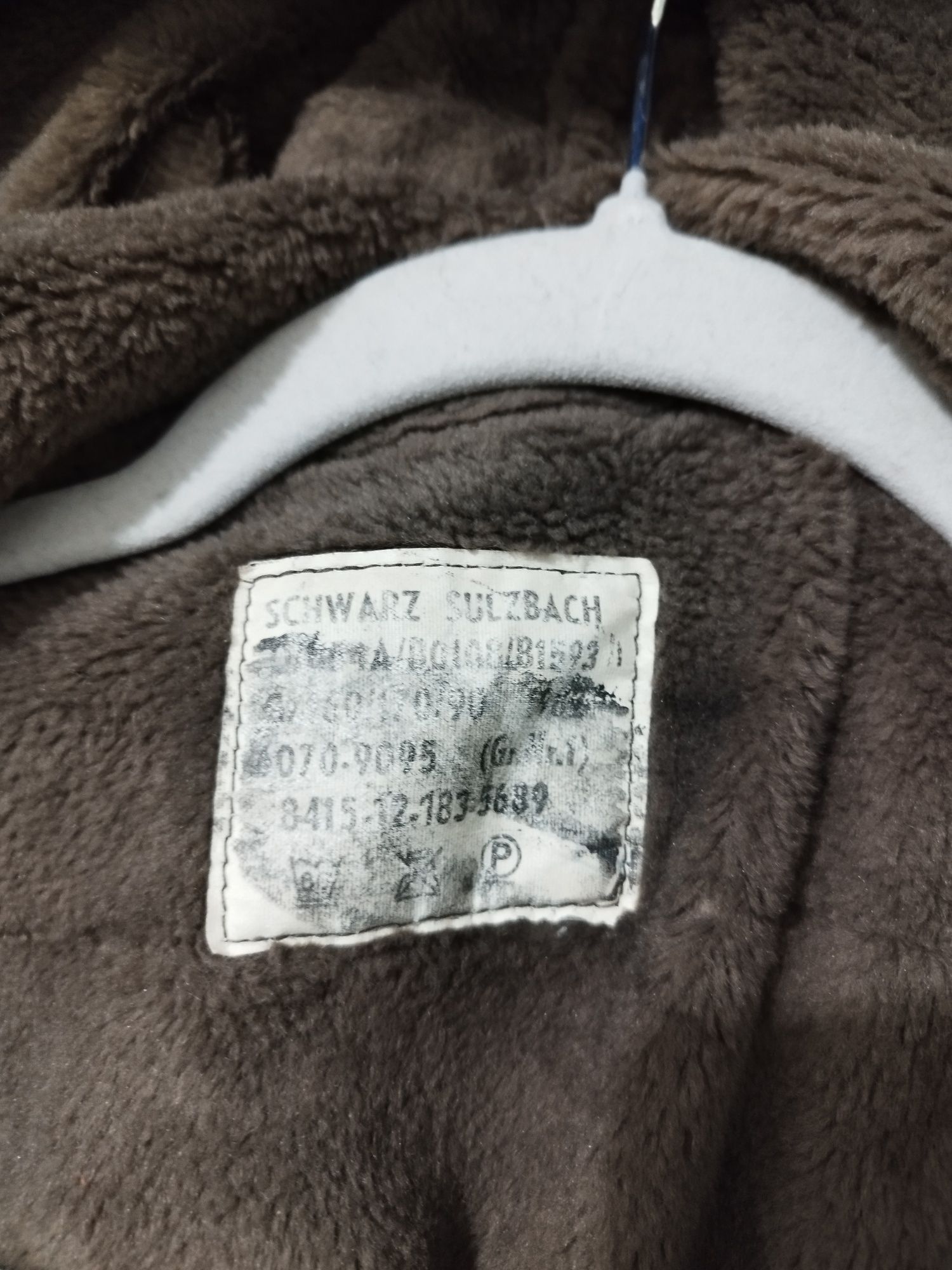 Kurtka niemiecka z roku 1982