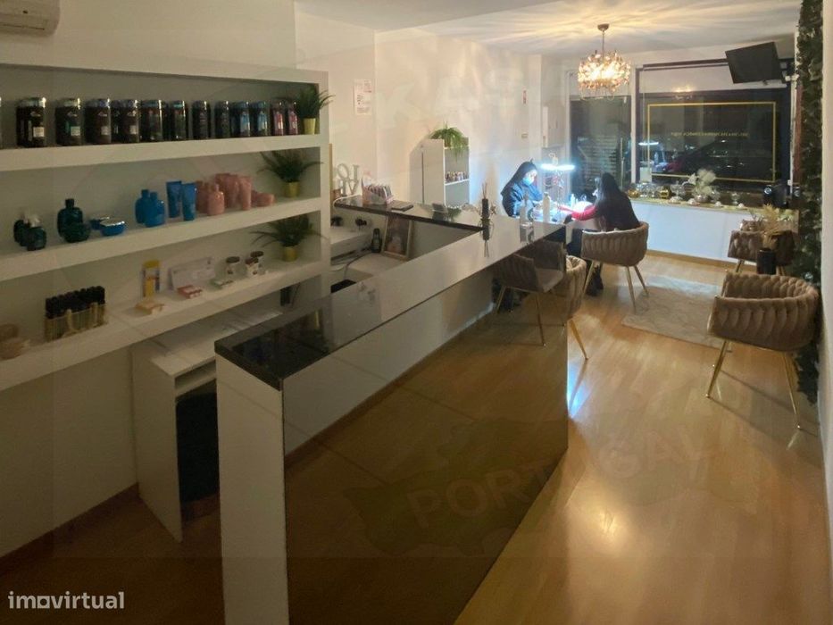 Escritório/Loja/Consultório na Amadora