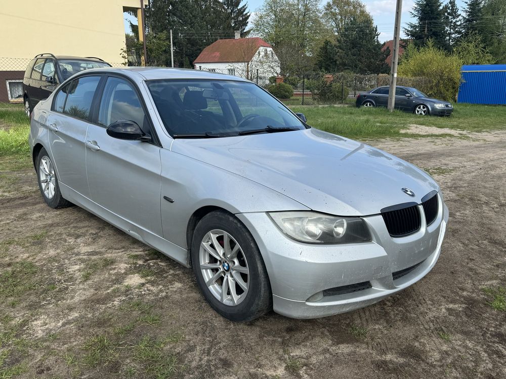 BMW 318d E90 Sedan