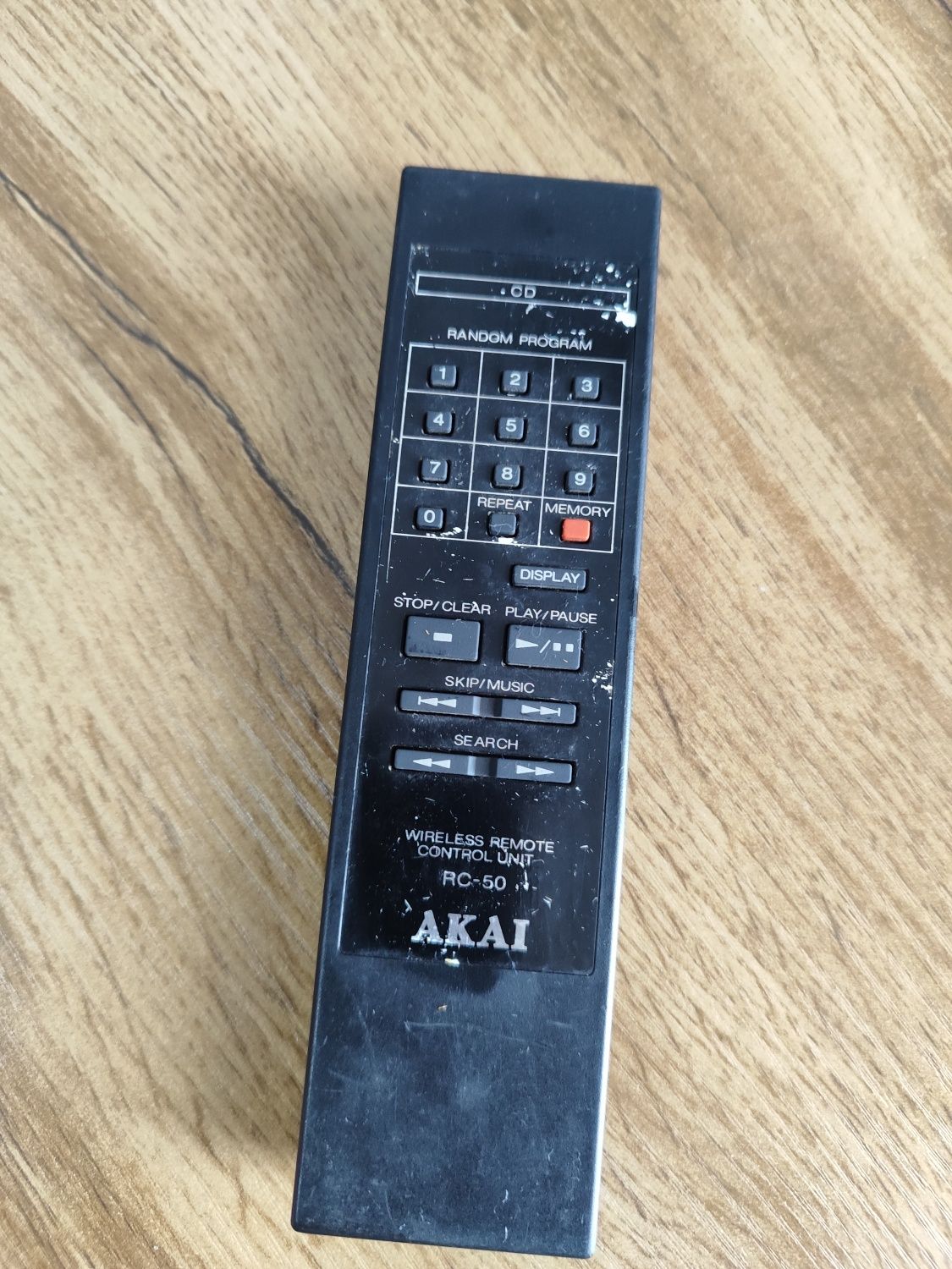 Pilot Akai RC-50 do CD