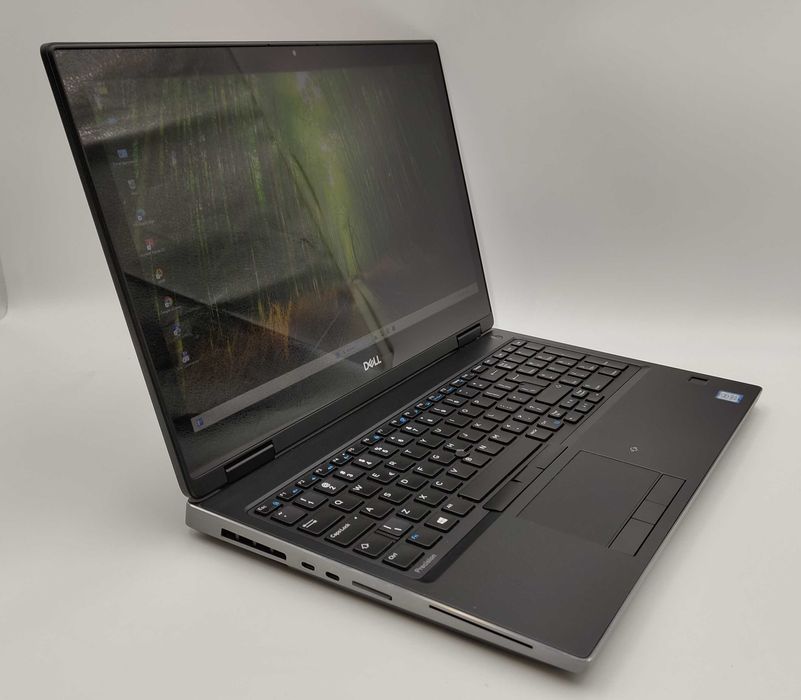 Dell Precision 7530 i7-8850H 32GB SSD512GB P2000 FHD Win11Pro+OfficePL