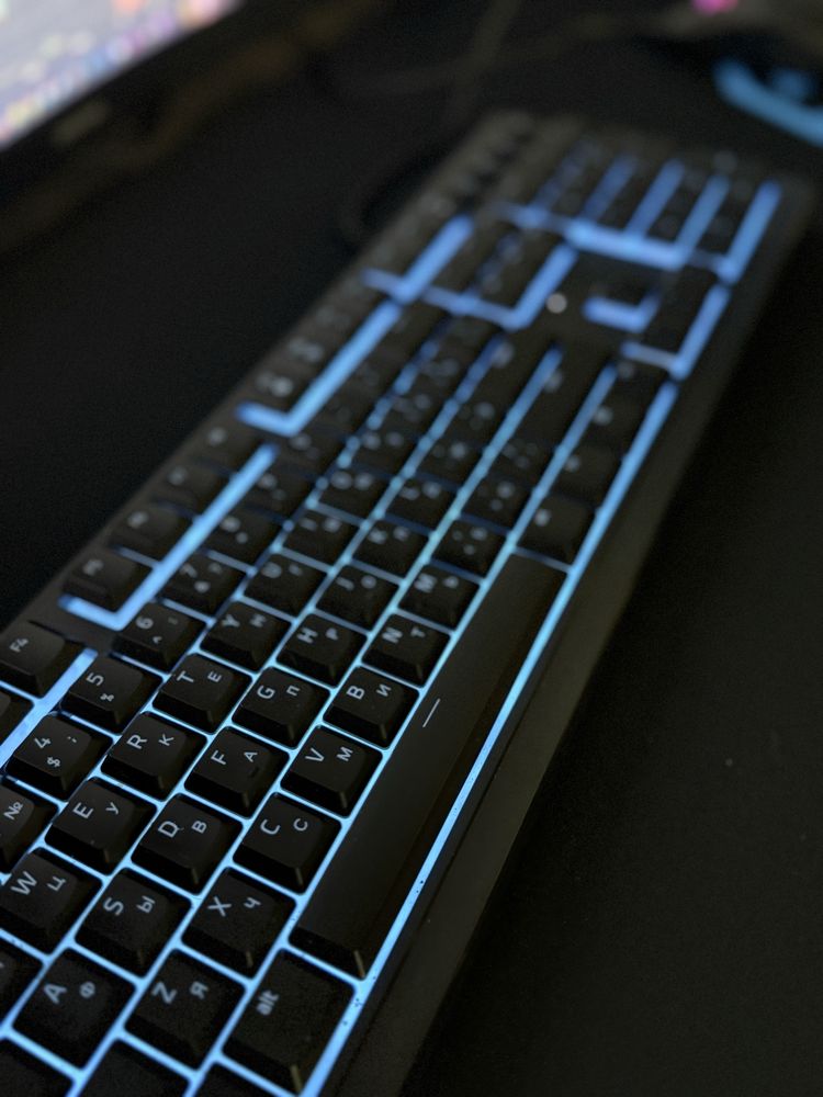 Клавіатура Razer ornata v3 (rz03-0446)