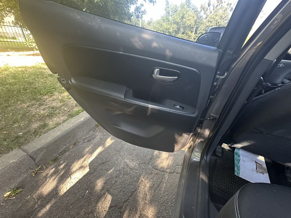 Продам elantra 2008