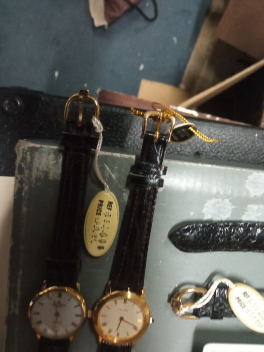 Lote de relógios. De corda e de quartzo.