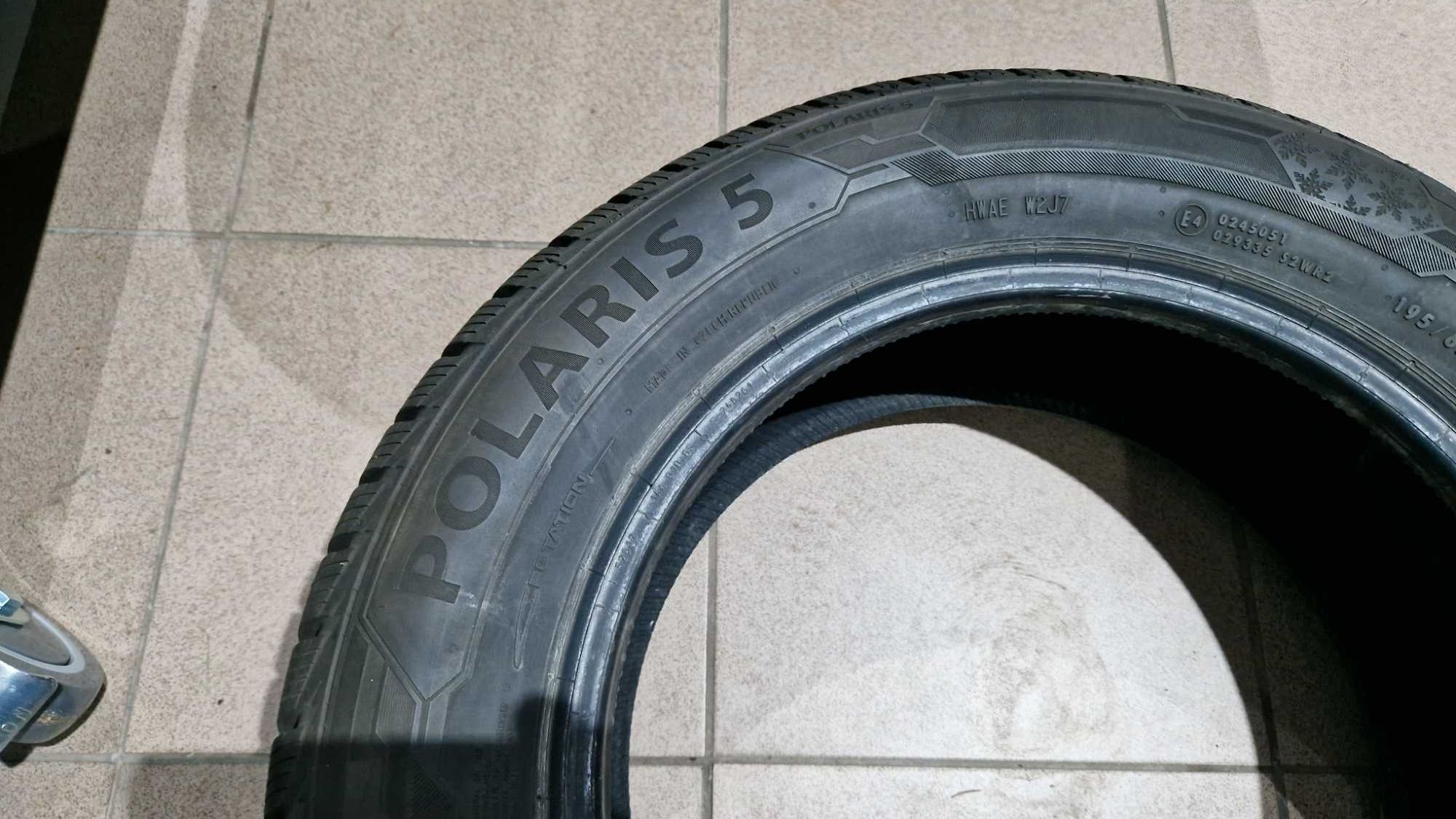 Komplet opon zimowych BARUM POLARIS 5 195/65 R15 rocznik 2022