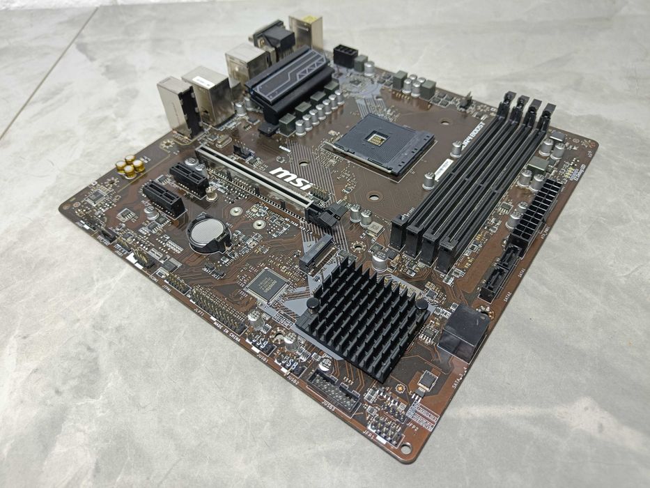 Материнська плата MSI B450M PRO-VDH PLUS sAM4 B450 чіпсет під RYZEN