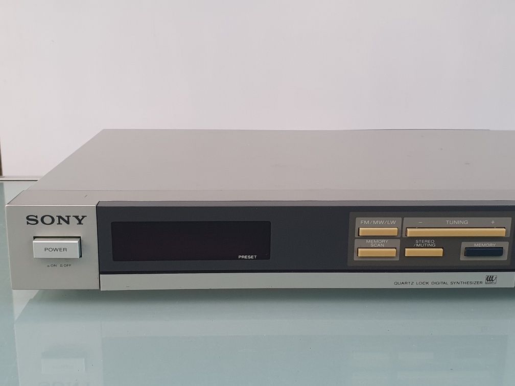 SONY ST-JX44 tuner cyfrowy 1983