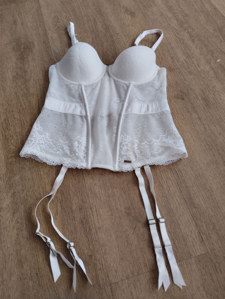 Gorset damski Hunkemöller 75C