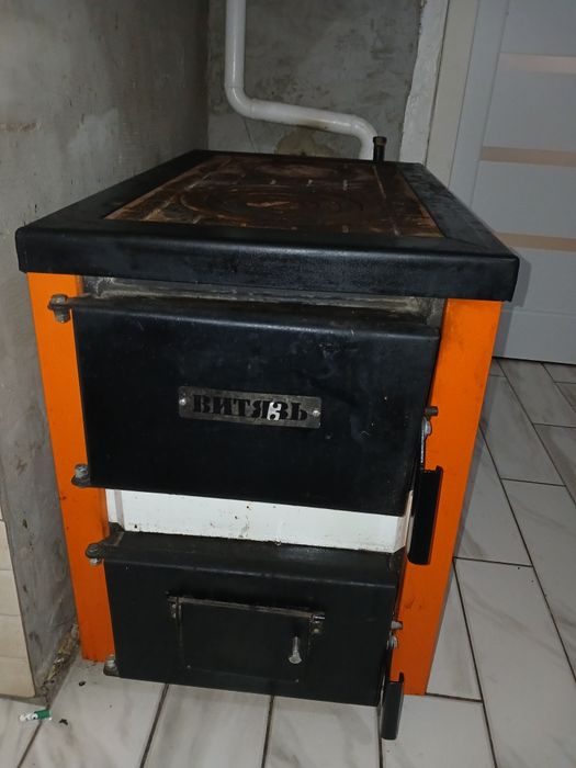 Твердопаливний котел