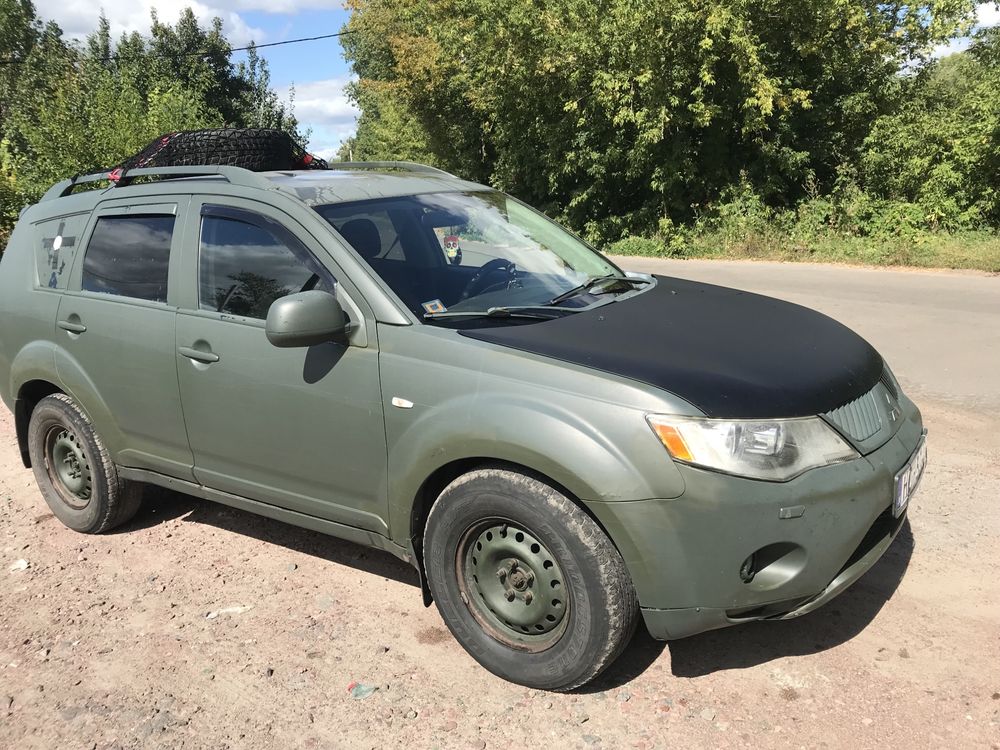 Outlander XL 2,0 DI-D МКПП
