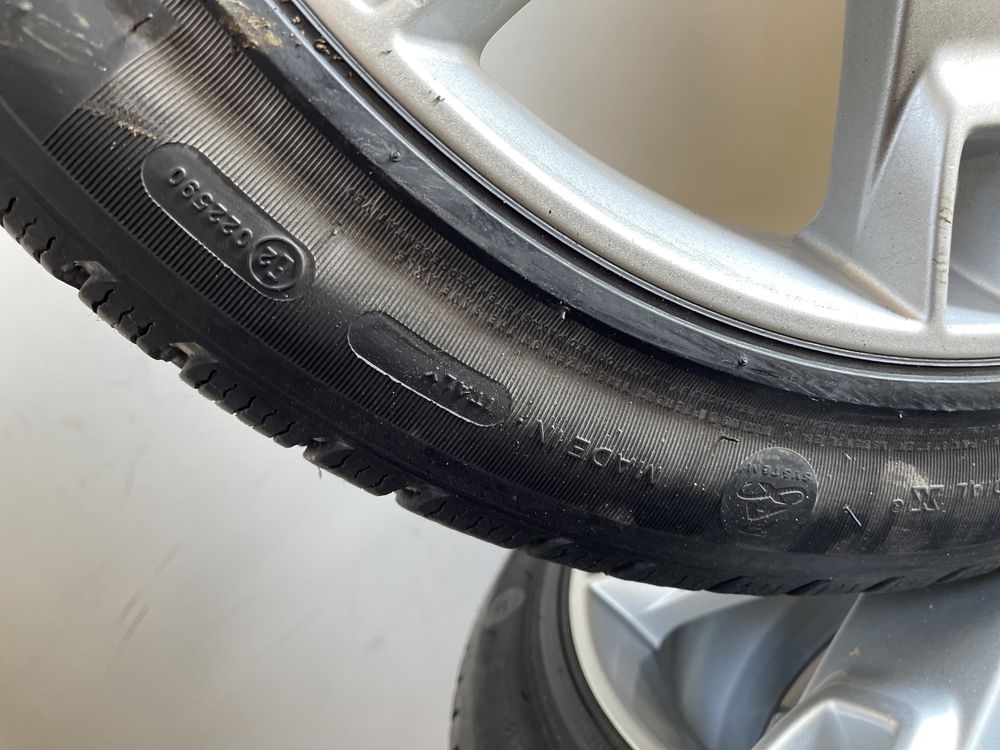 Комплект коліс Michelin Alpin 235.690.R500 A102H