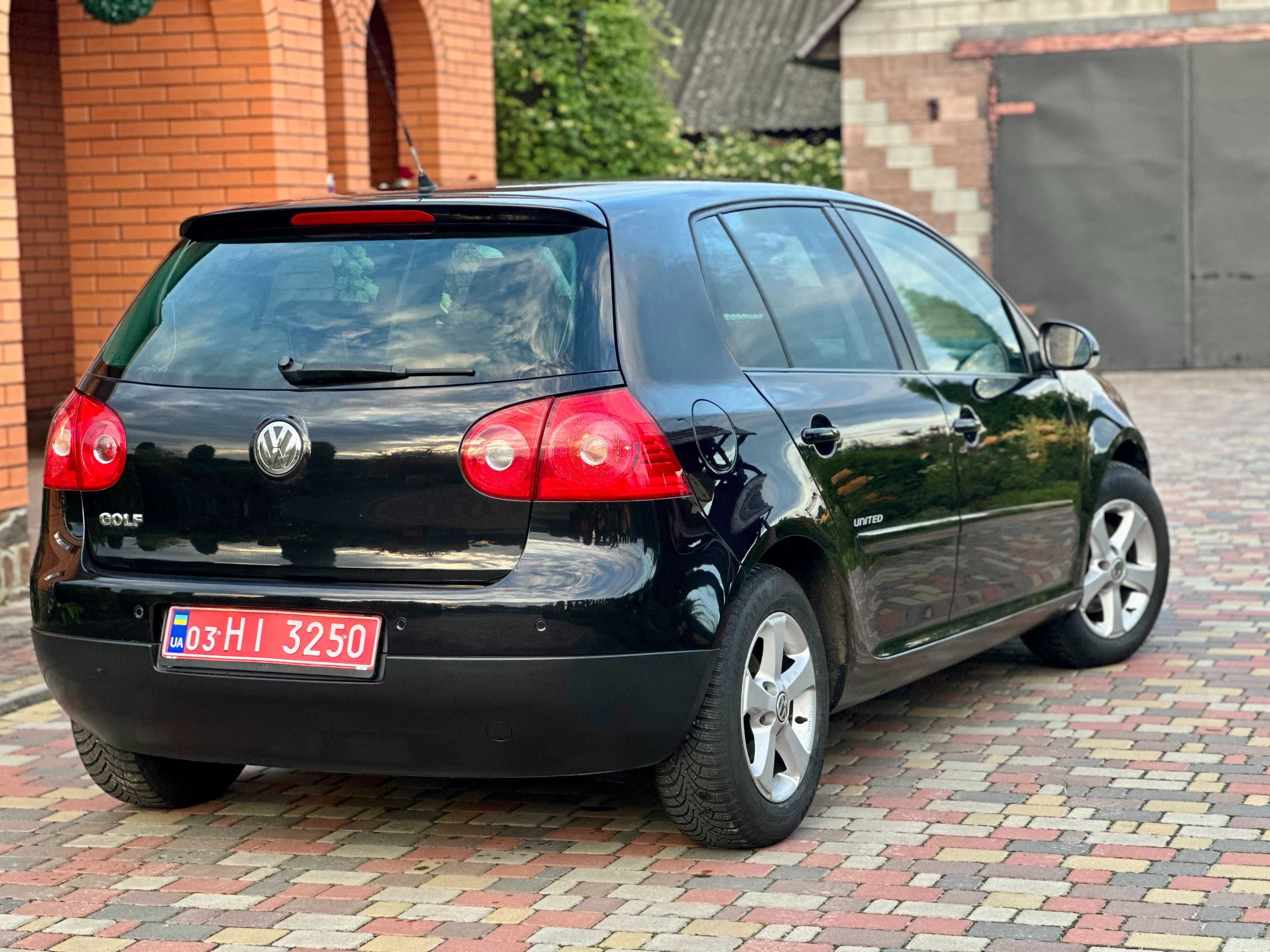 Volkswagen Golf 2008 МРІ