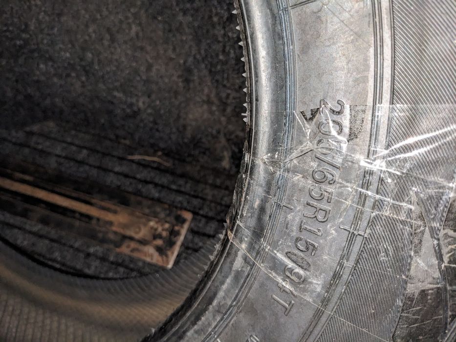 Нові шини  зимові rosawa snowgard 205 65 r15 94t зимова