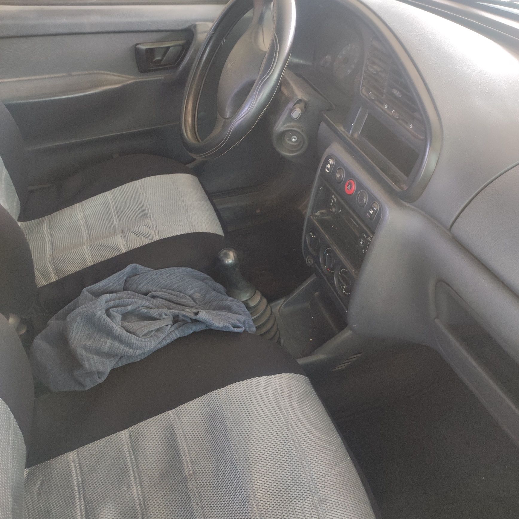 Peugeot partner 1.9 ano 2001